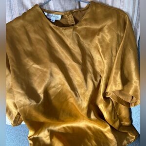 Vintage gold satin short sleeve blouse tee loose fit